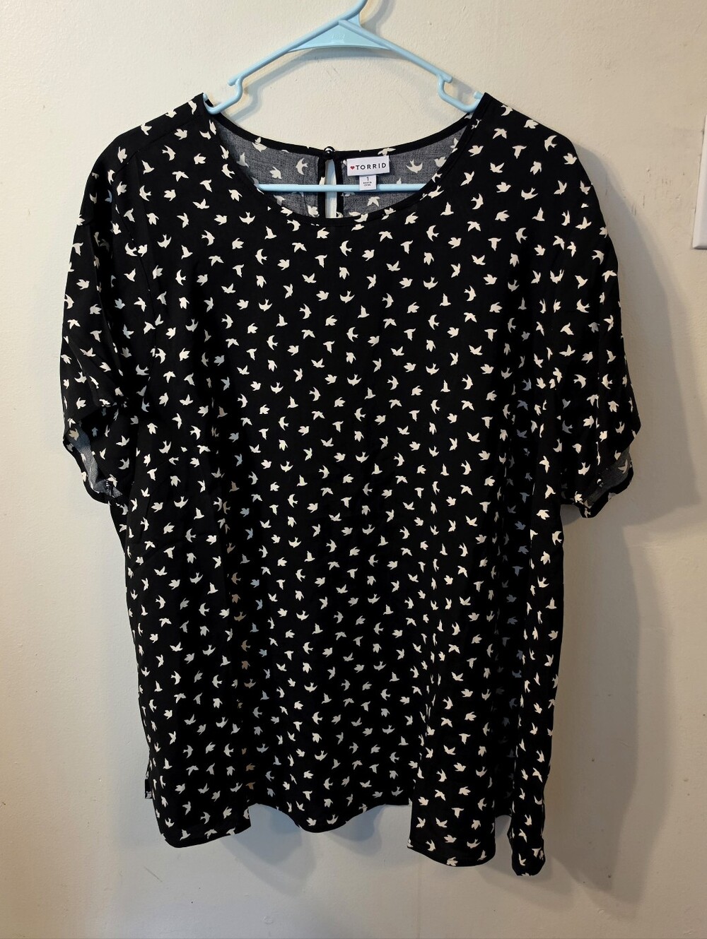 Torrid Abbey Top Sz 1 Black/White